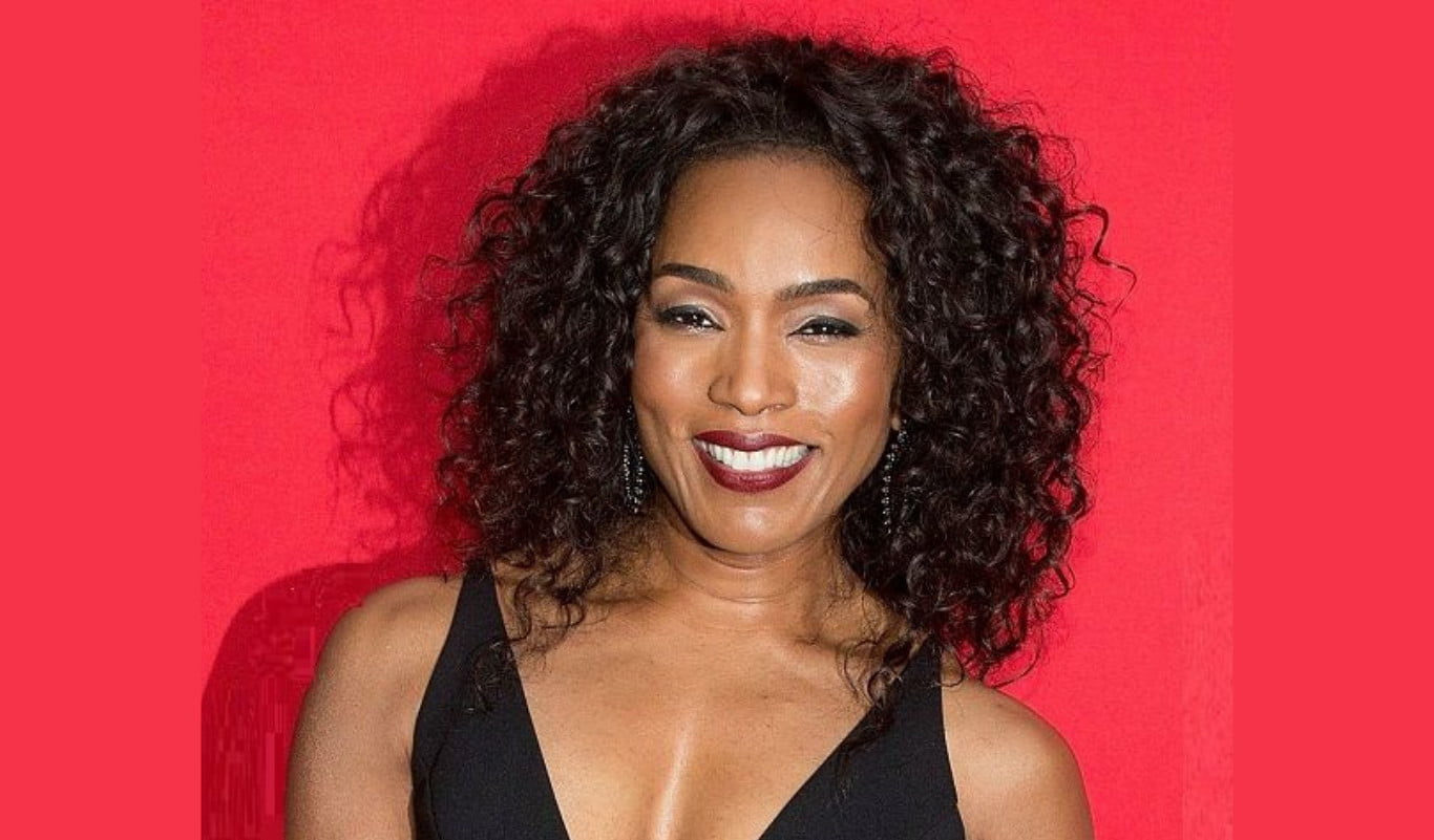 Angela Bassett Movies Biography Age Awards Net Worth And More 