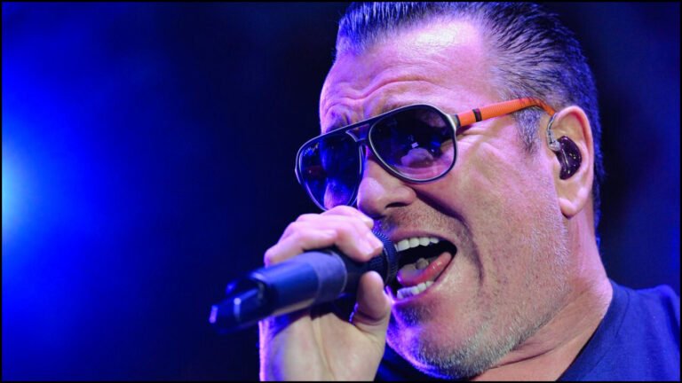 Biography of Steve Harwell: Smash Mouth, Cause of Death, Wife & Facts