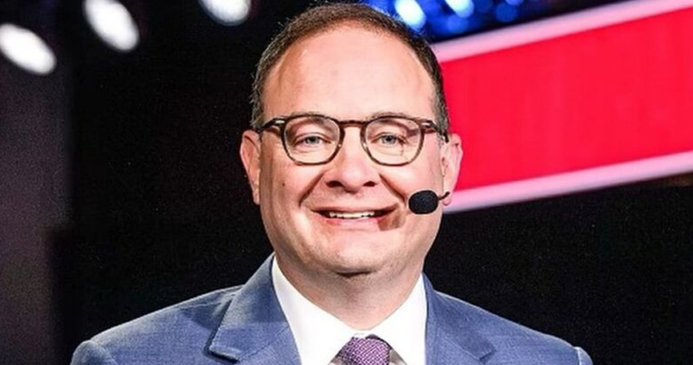 Adrian Wojnarowski