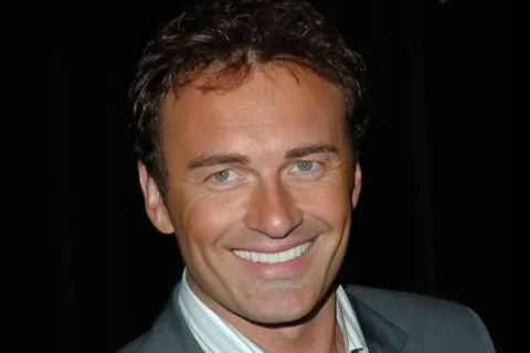 Julian McMahon Dies